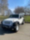 1C4BJWDG0HL562426-2017-jeep-wrangler-unlimited-2