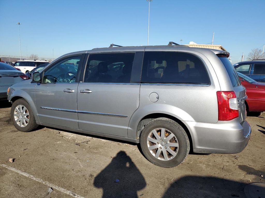 2C4RC1CG6DR596840-2013-chrysler-town-and-country-1