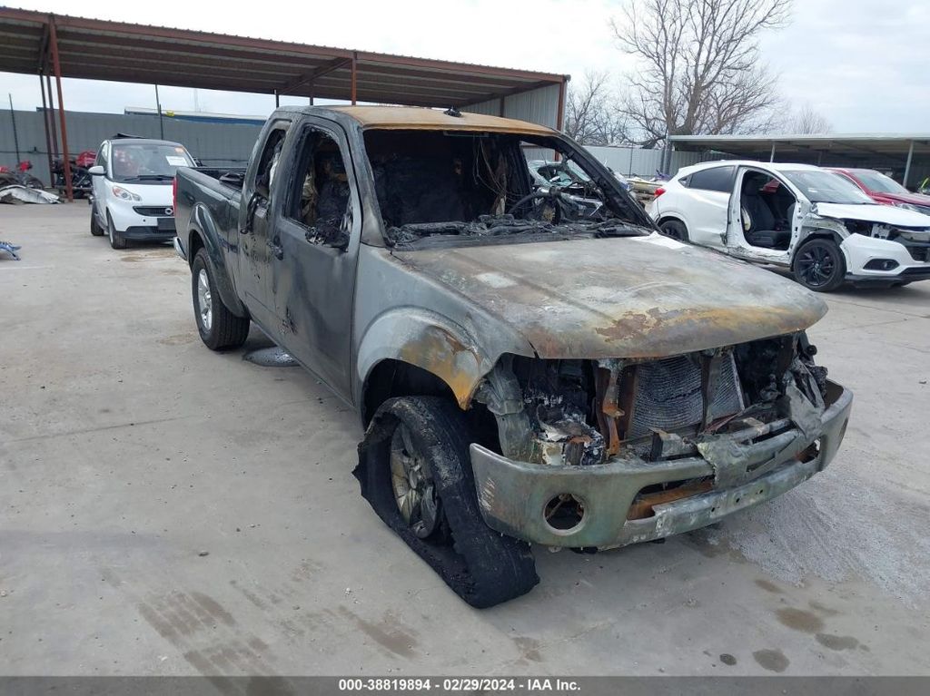 1N6AD0CU3BC401631-2011-nissan-frontier-0