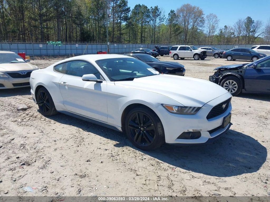 1FA6P8TH4F5426216-2015-ford-mustang-0