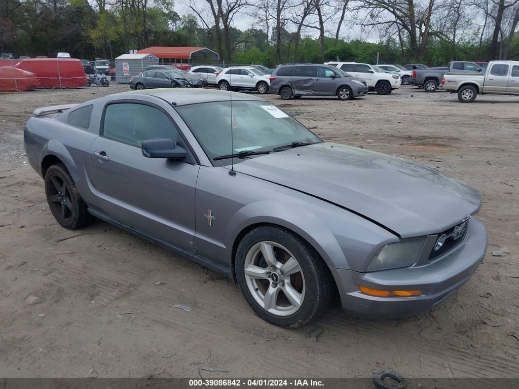 1ZVFT80N065183534-2006-ford-mustang