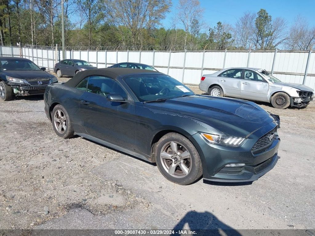 1FATP8EM2F5356129-2015-ford-mustang