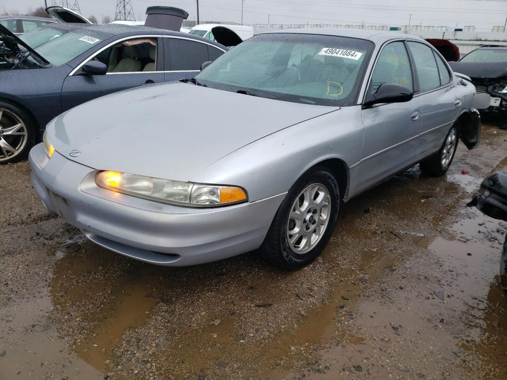 1G3WH52H8YF182431-2000-oldsmobile-intrigue-0