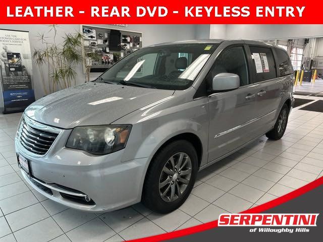 2C4RC1HG7ER374656-2014-chrysler-town-and-country