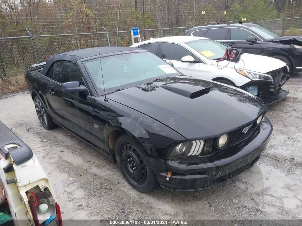 1ZVFT85H175350679-2007-ford-mustang
