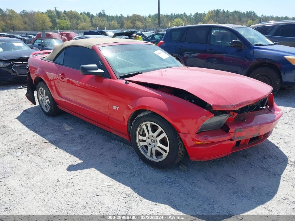 1ZVHT85H065120137-2006-ford-mustang-0