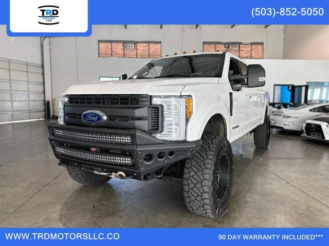1FT8W3BT4HED02268-2017-ford-f350-super-duty-crew-cab