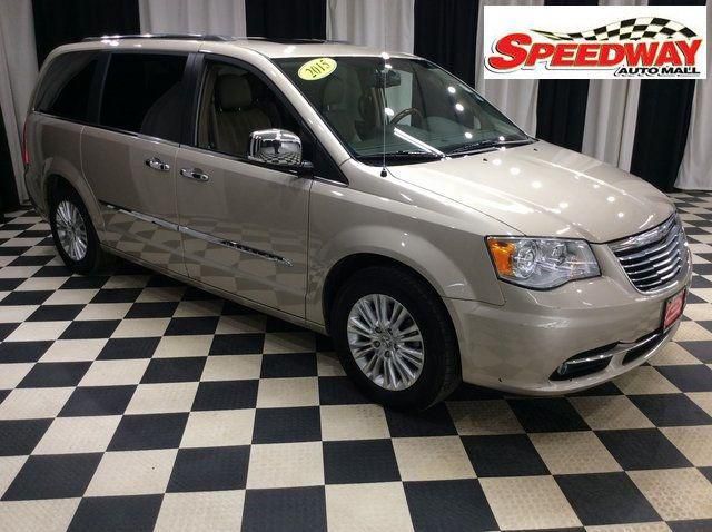 2C4RC1GGXFR539733-2015-chrysler-town-and-country