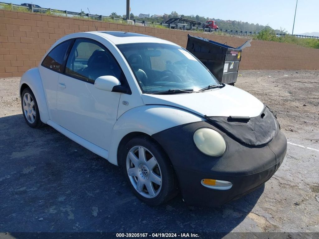 3VWDD21C72M442247-2002-volkswagen-new-beetle