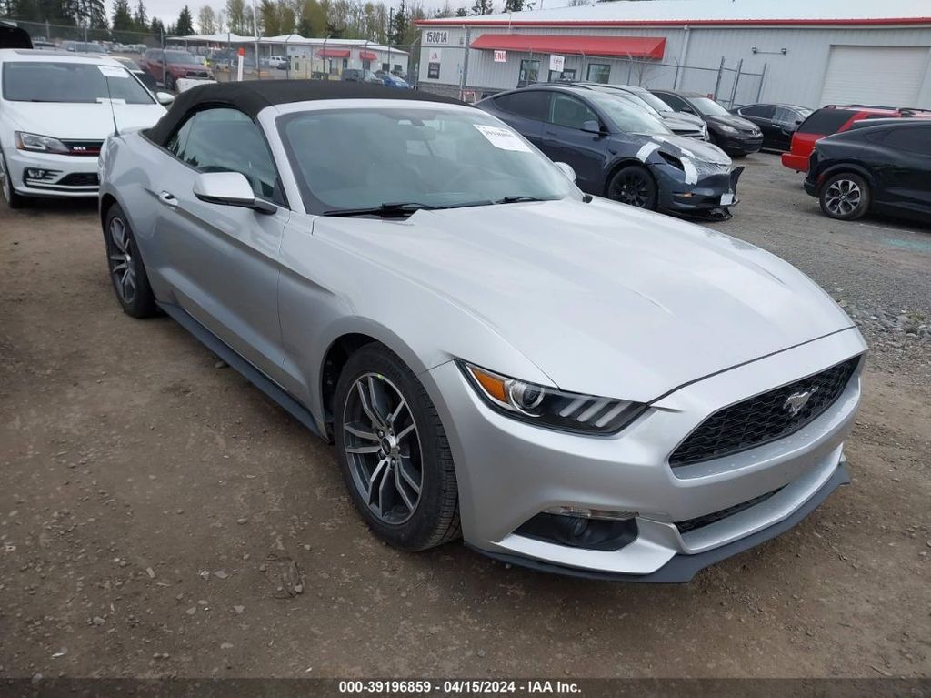 1FATP8UH4G5324112-2016-ford-mustang