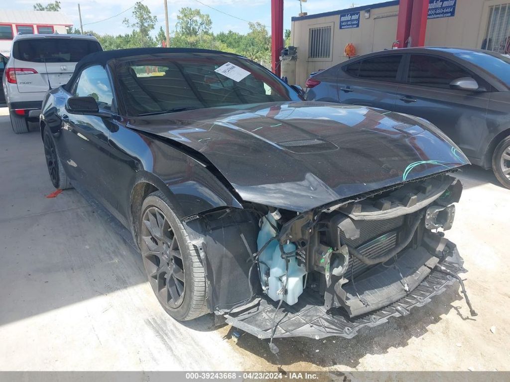 1FATP8UH9J5161061-2018-ford-mustang