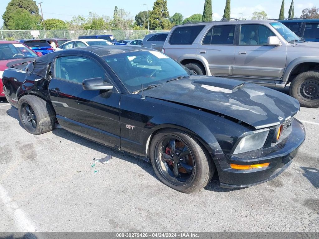 1ZVHT82H685150914-2008-ford-mustang