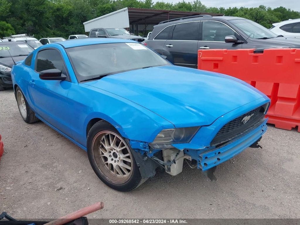 1ZVBP8AM9E5249988-2014-ford-mustang-0