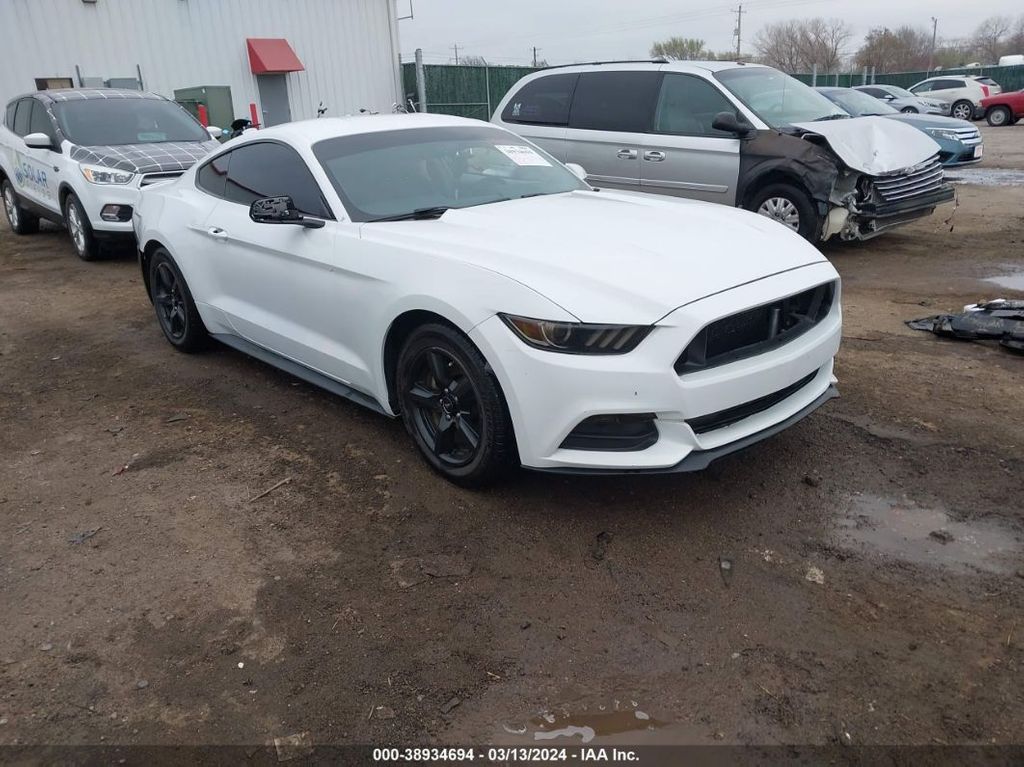 1FA6P8AM8G5294577-2016-ford-mustang