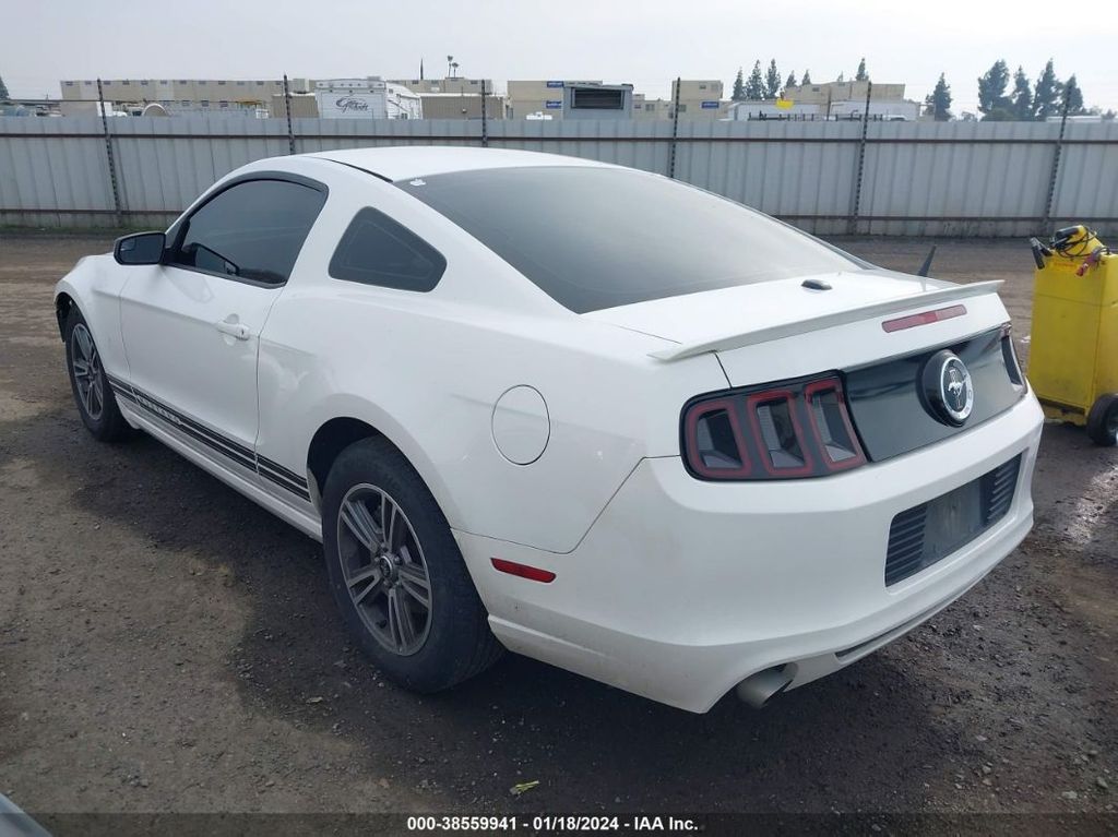 1ZVBP8AM3D5217200-2013-ford-mustang-2
