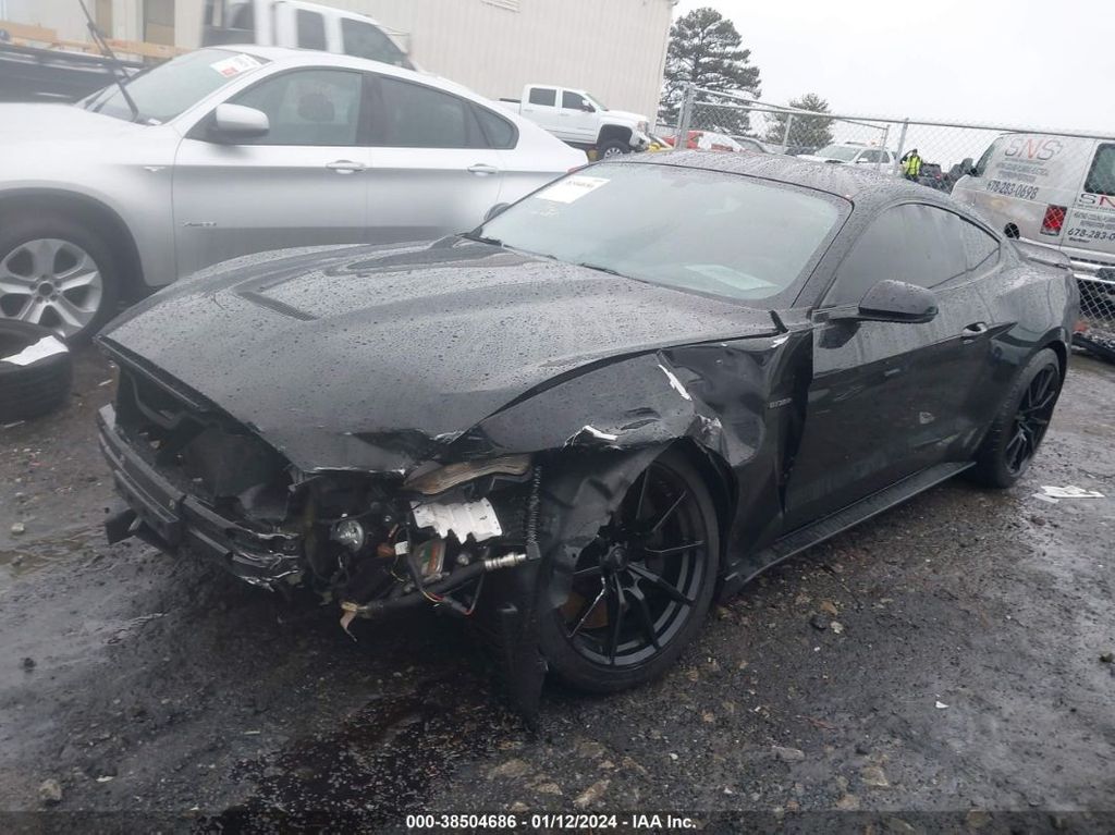 1FA6P8JZ4H5520272-2017-ford-mustang-1