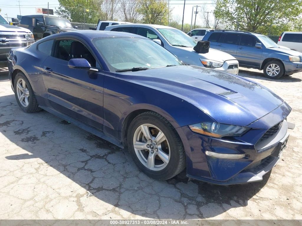 1FA6P8TH0J5184243-2018-ford-mustang-0