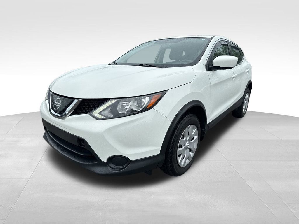 JN1BJ1CPXKW238588-2019-nissan-rogue-sport
