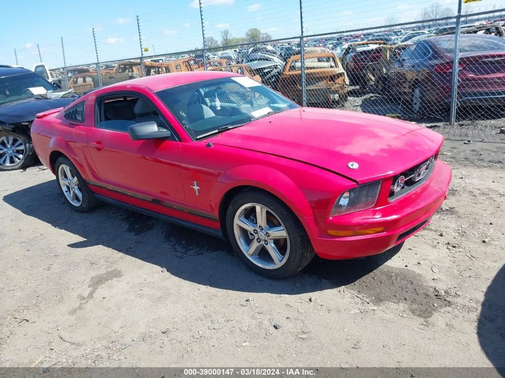 1ZVHT80N085180144-2008-ford-mustang