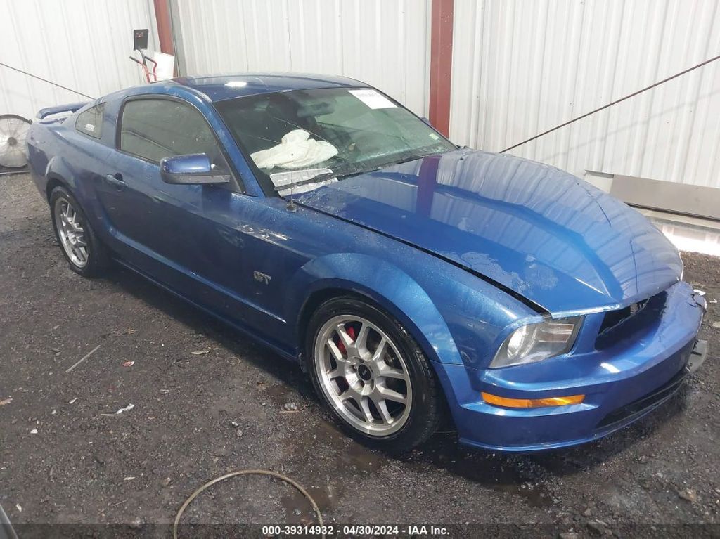 1ZVHT82H265208403-2006-ford-mustang