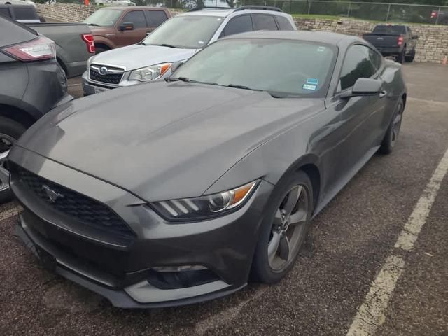 1FA6P8AM7G5206201-2016-ford-mustang-0