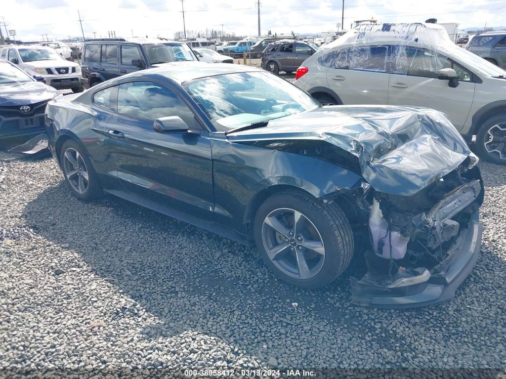 1FA6P8AM9F5307321-2015-ford-mustang