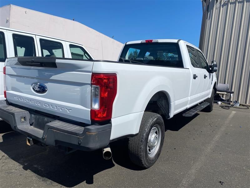 1FT7W2B61HED72438-2017-ford-f-250-2
