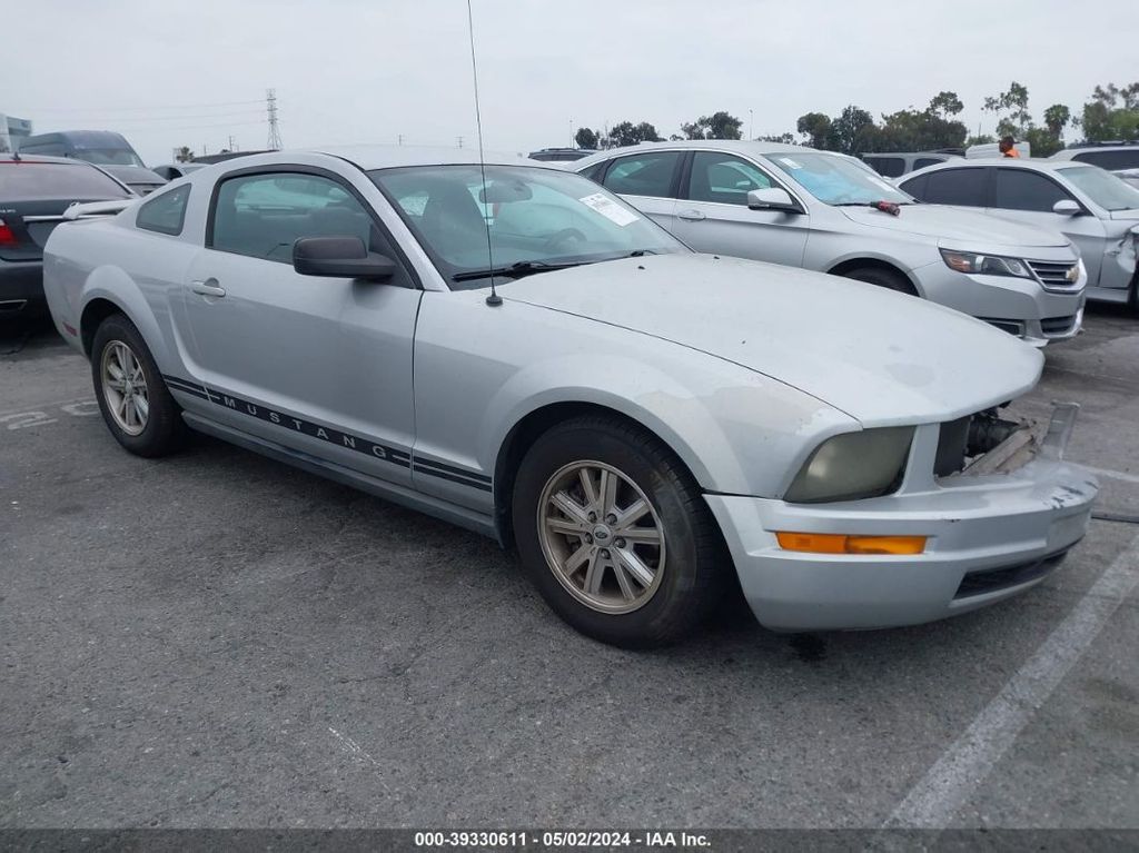 1ZVFT80N365223914-2006-ford-mustang