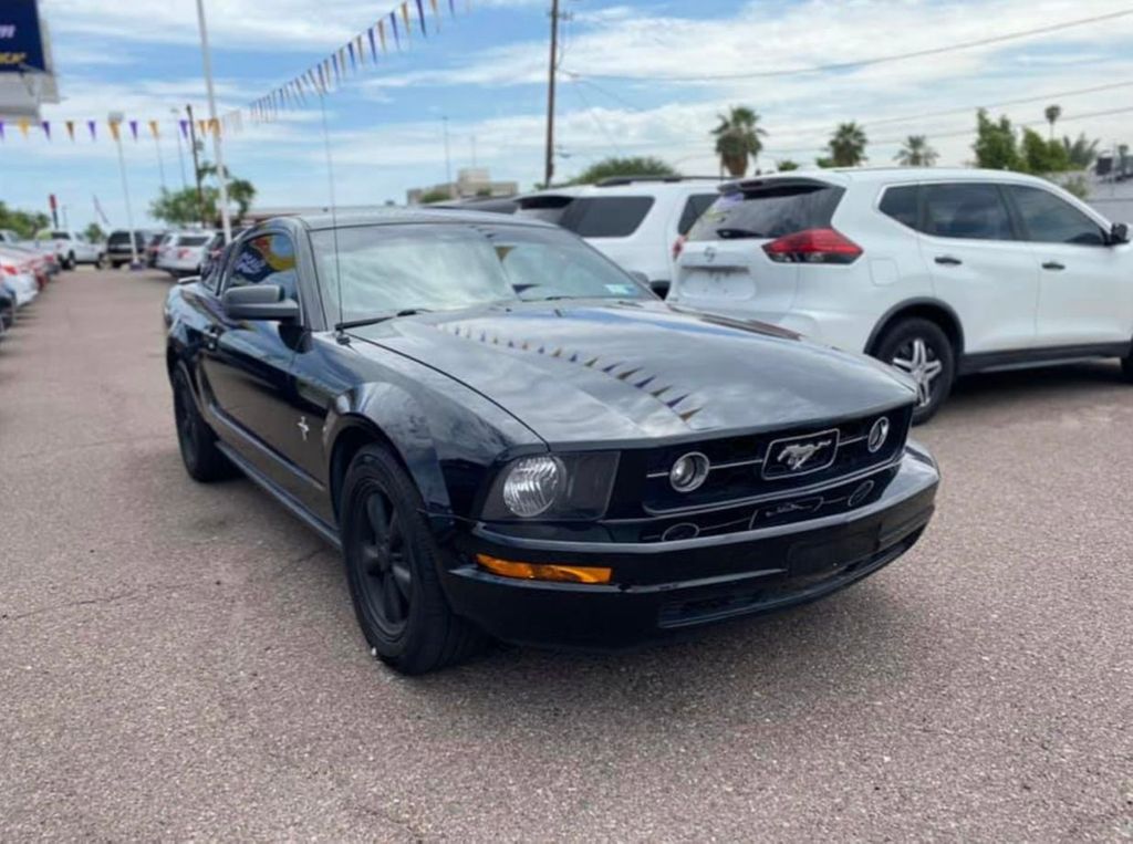 1ZVHT80N285156654-2008-ford-mustang