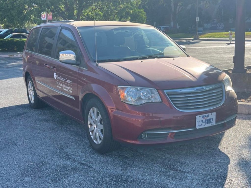 2C4RC1CG6CR133319-2012-chrysler-town-and-country