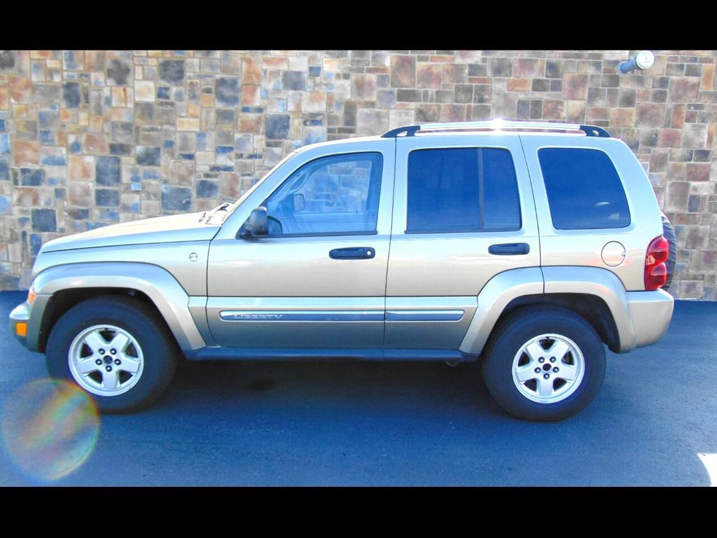 1J4GL58K06W192920-2006-jeep-liberty