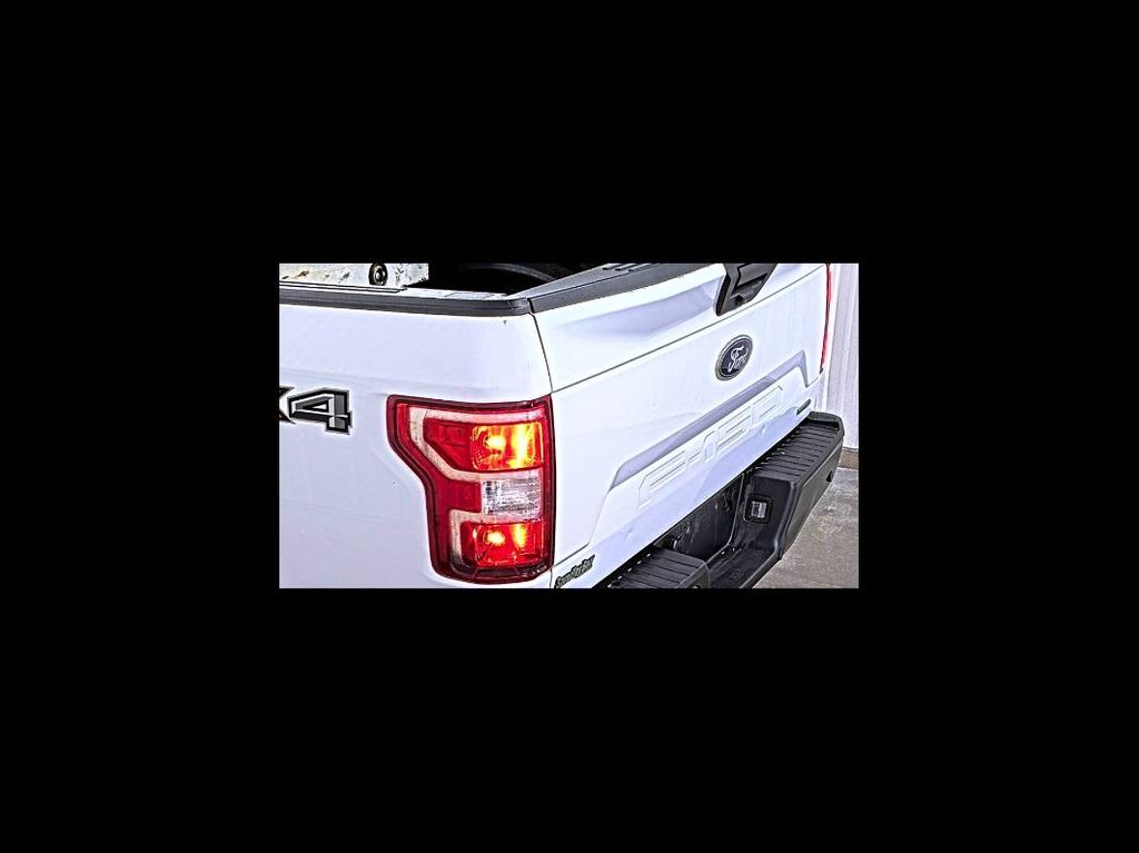 1FTEX1EP3JKF37688-2018-ford-f-150-2