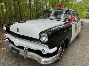 A4DG135635-1954-ford-other