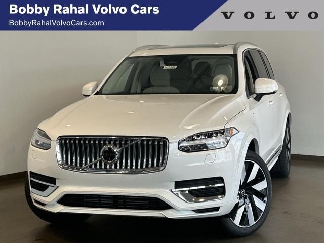 YV4H60CE1R1223547-2024-volvo-xc90-recharge-plug-in-hybrid-0