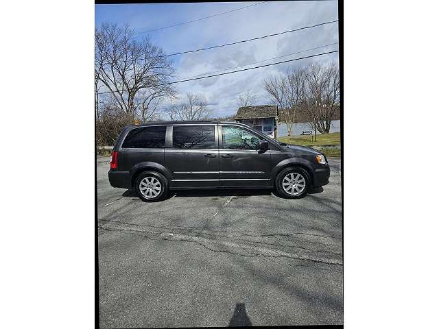 2C4RC1BG0GR238428-2016-chrysler-town-and-country