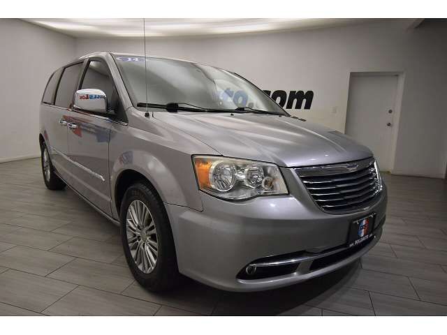 2C4RC1CG5ER204173-2014-chrysler-town-and-country