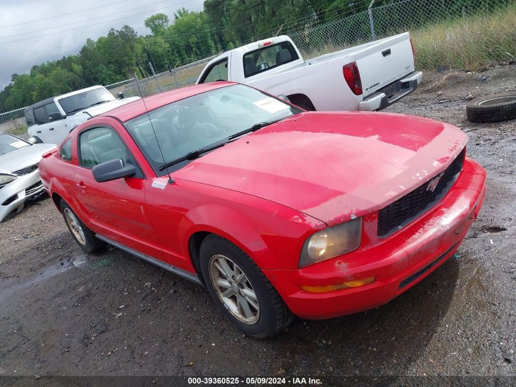 1ZVFT80N075307819-2007-ford-mustang