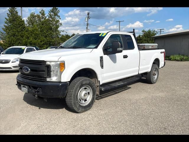 1FT7X3B66HEE09678-2017-ford-f-350
