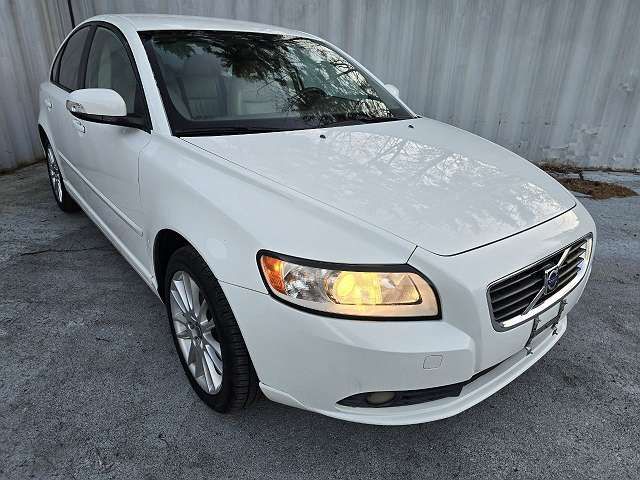 YV1382MS6A2506848-2010-volvo-s40