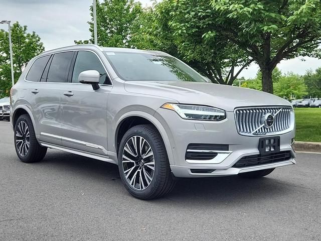YV4H60CE7R1238439-2024-volvo-xc90-recharge-plug-in-hybrid-0
