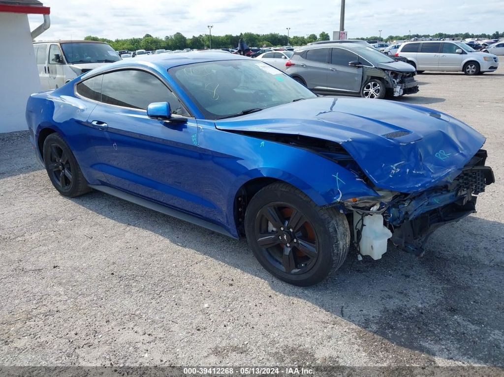 1FA6P8TH5J5101373-2018-ford-mustang