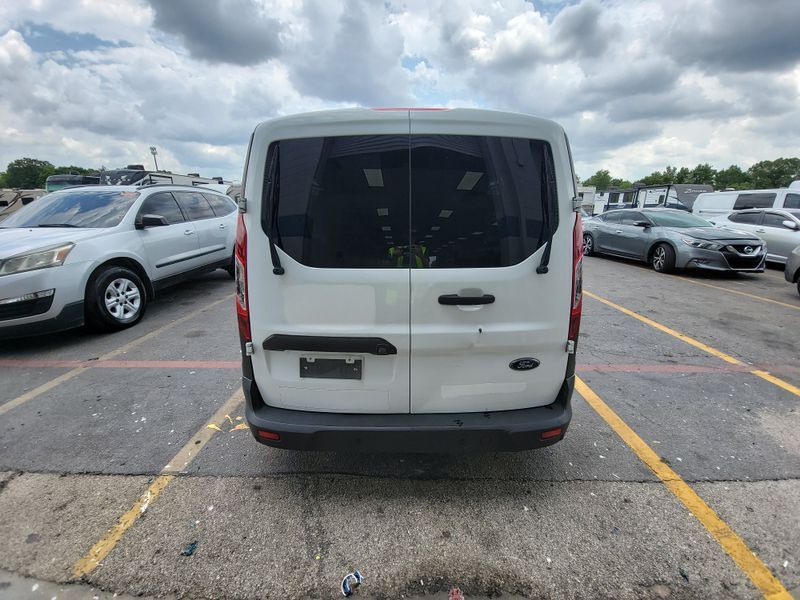 NM0LS7E75H1309441-2017-ford-transit-connect-2