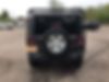 1C4BJWDG0HL720456-2017-jeep-wrangler-unlimited-2