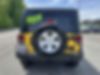 1C4HJWDG4FL740216-2015-jeep-wrangler-unlimited-2