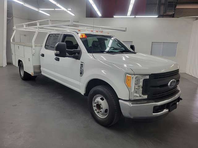 1FD8W3G69HED95030-2017-ford-f-350-chassis