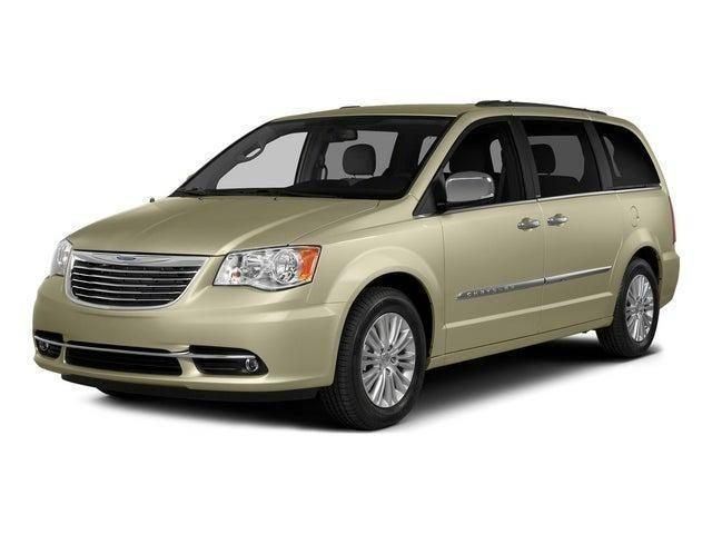 2C4RC1GG1FR610575-2015-chrysler-town-andamp-country-0