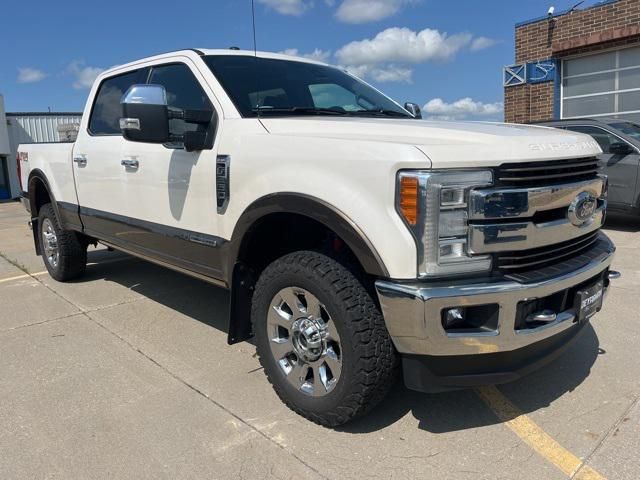 1FT8W3BT2HEE18567-2017-ford-f-350