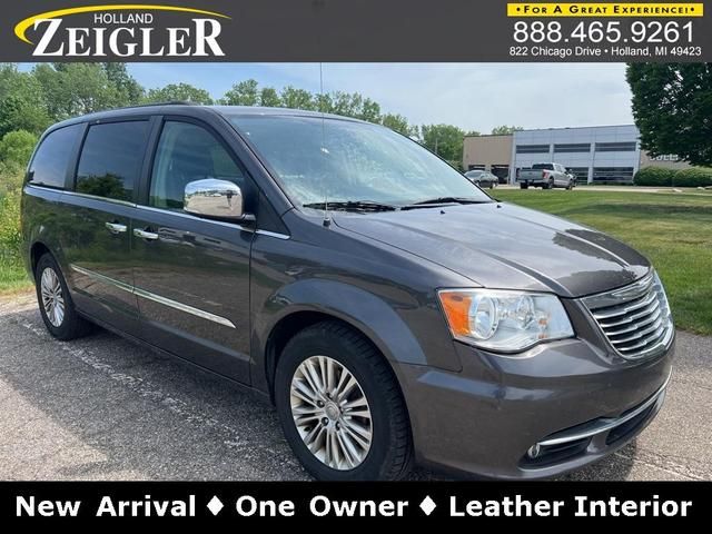 2C4RC1CG8FR638430-2015-chrysler-town-and-country