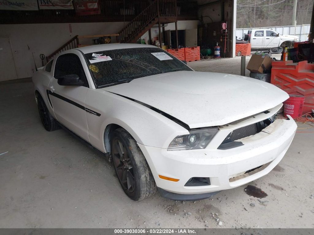 1ZVBP8AMXC5268563-2012-ford-mustang