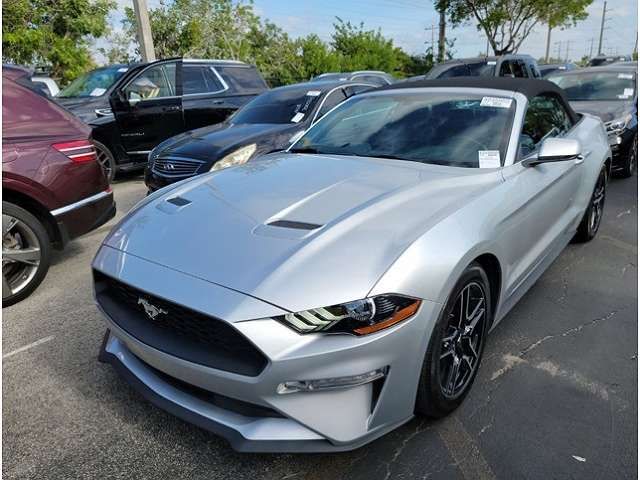 1FATP8UH6J5133699-2018-ford-mustang